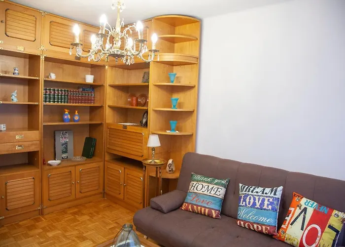 Pisito En Campos Al Lado De La Playa S.lorenzo 希洪