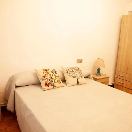 Pisito En Campos Al Lado De La Playa S.lorenzo *